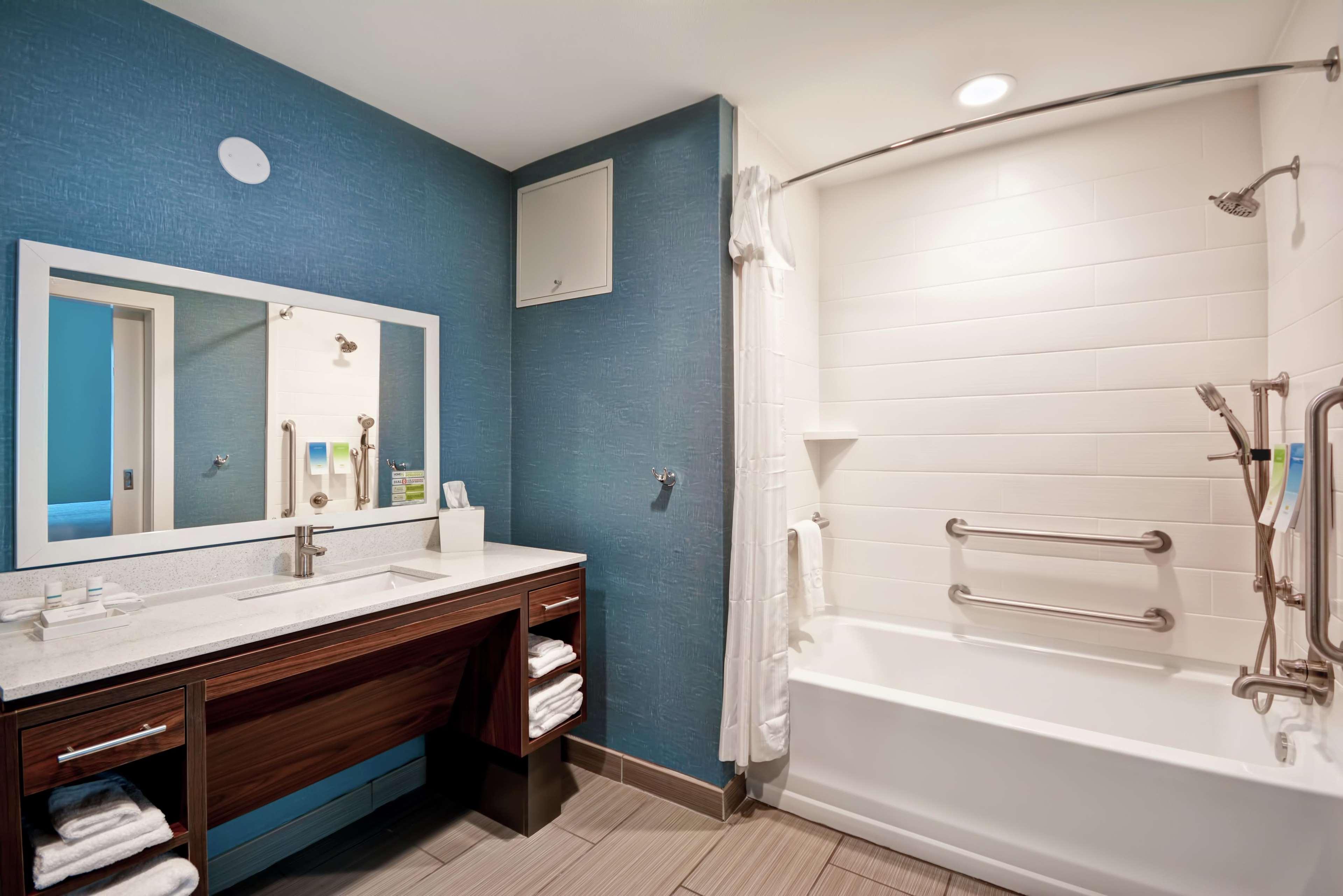 Home2 Suites Pensacola I-10 At North Davis Hwy Luaran gambar