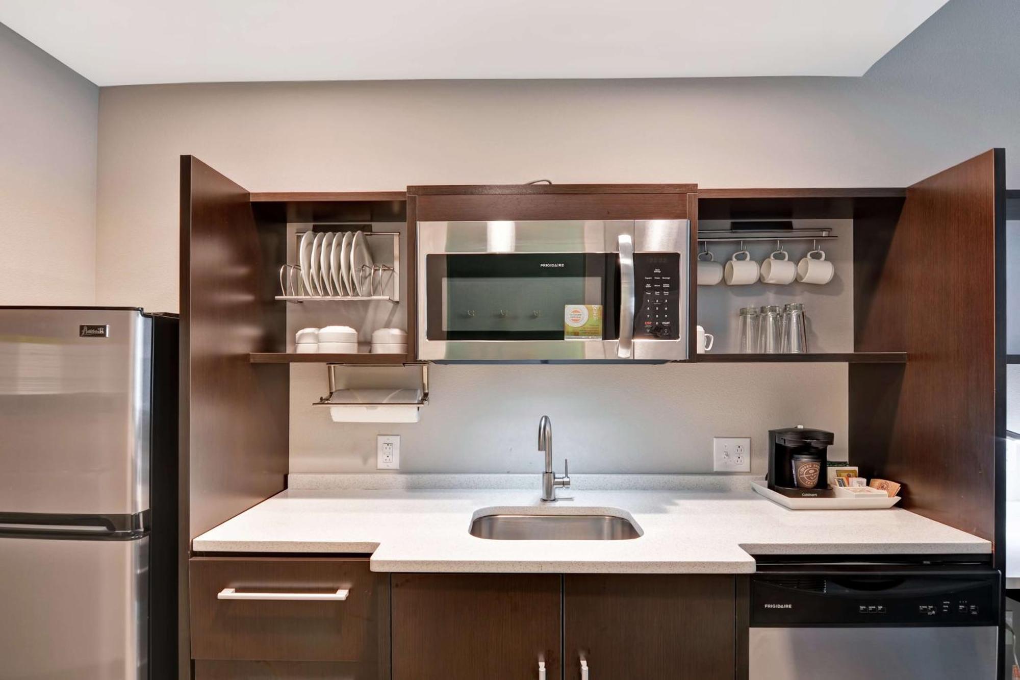 Home2 Suites Pensacola I-10 At North Davis Hwy Luaran gambar